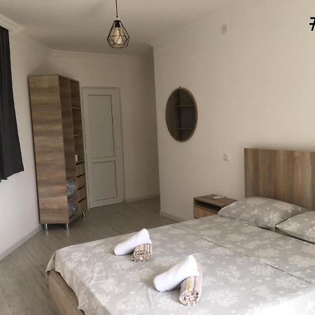 فندق Rezo'S House كفارياتي المظهر الخارجي الصورة