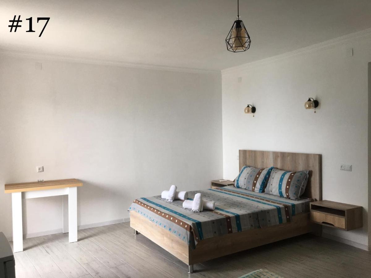 فندق Rezo'S House كفارياتي المظهر الخارجي الصورة