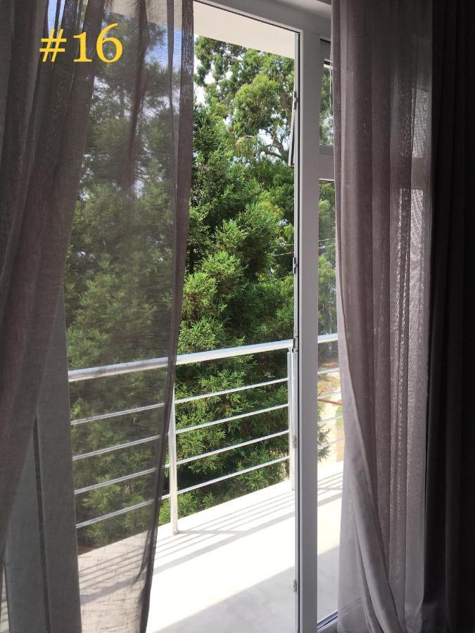 فندق Rezo'S House كفارياتي المظهر الخارجي الصورة