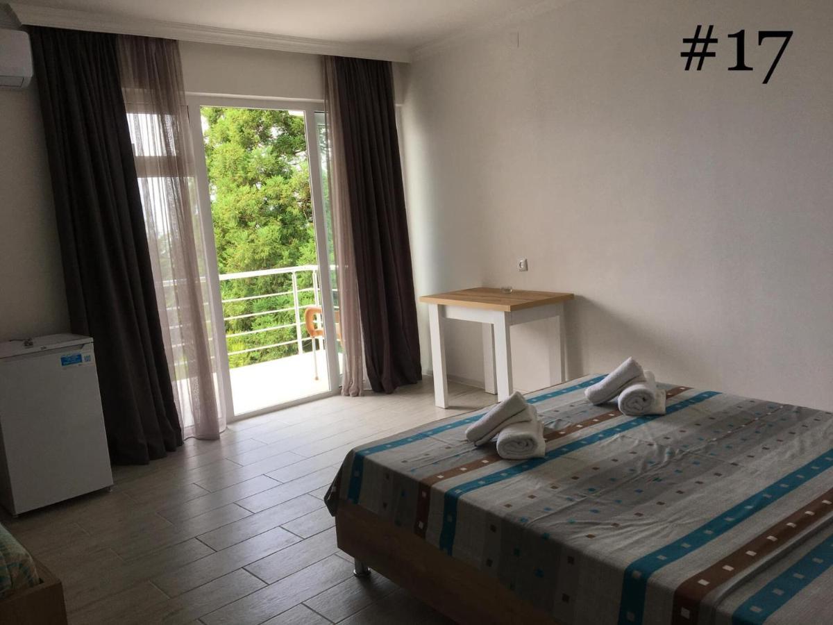 فندق Rezo'S House كفارياتي المظهر الخارجي الصورة