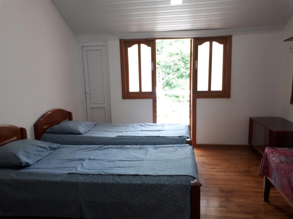 فندق Rezo'S House كفارياتي المظهر الخارجي الصورة